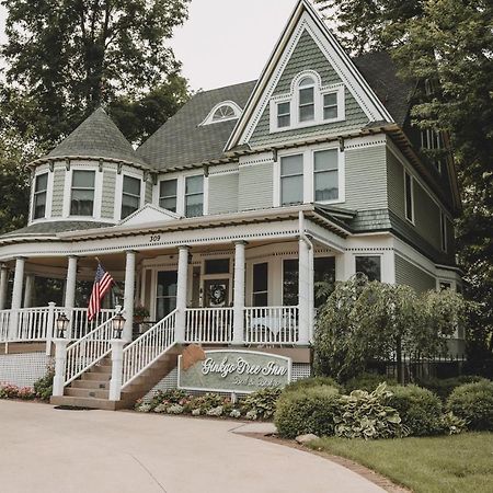 The Ginkgo Tree Bed & Breakfast Mount Pleasant Exterior foto